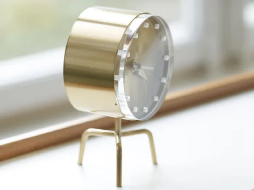 Orologio Desk Clocks Tripod di Vitra