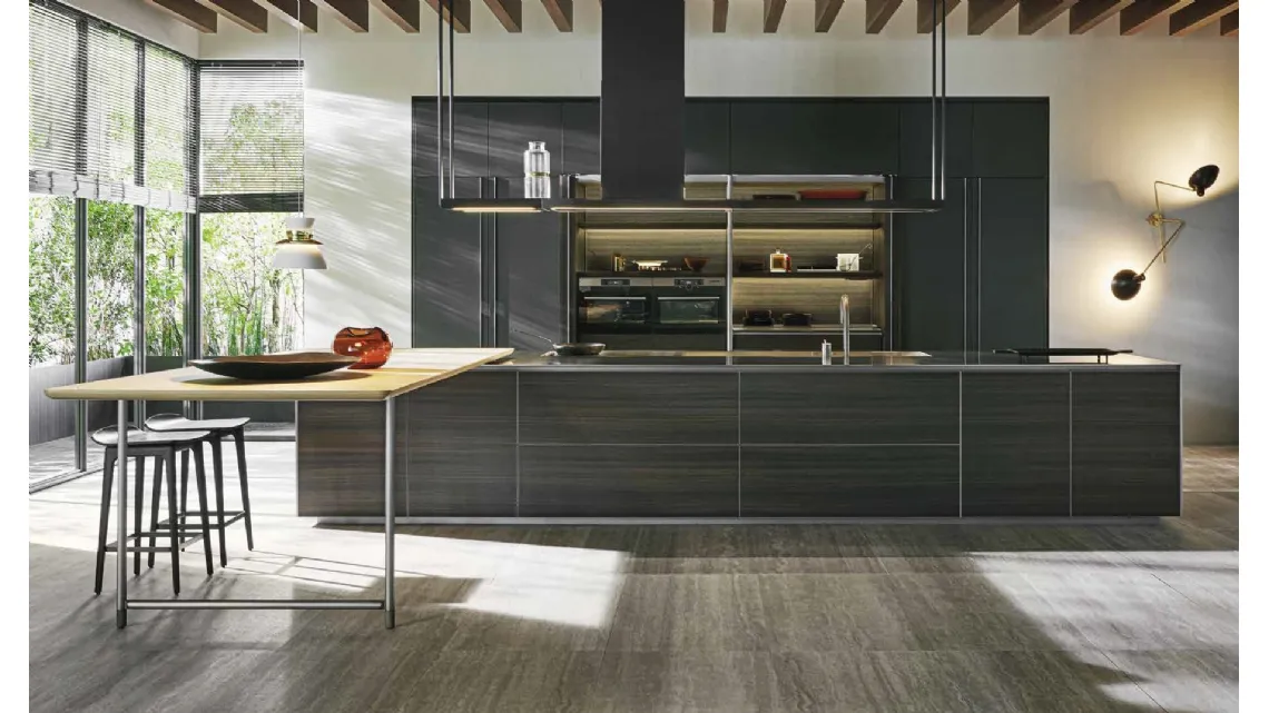 Cucina Design con isola HiLine 6 Frame Door in Eucalipto di Molteni & C