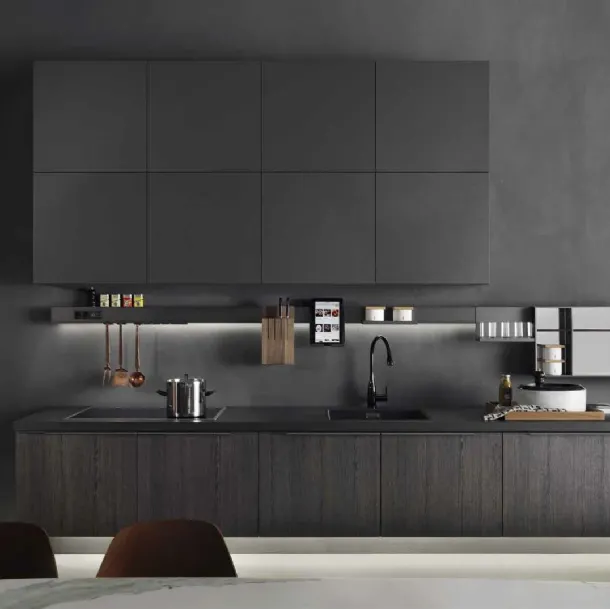 Cucina Design lineare InDada in bilaminato Rovere Cacao di Molteni & C